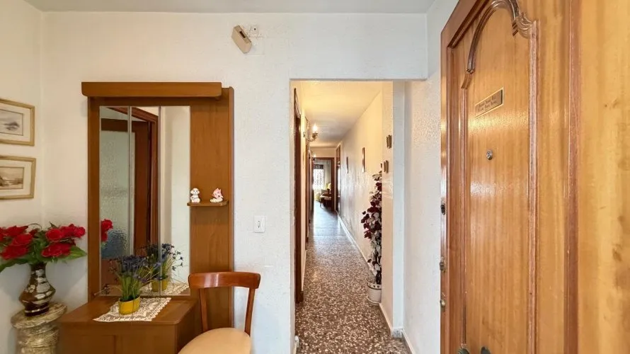 Apartamento de 3 dormitorios en Torrevieja, Spain No. 2632 № 27