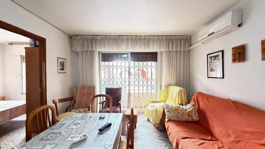Apartamento de 3 dormitorios en Torrevieja, Spain No. 2632 № 3