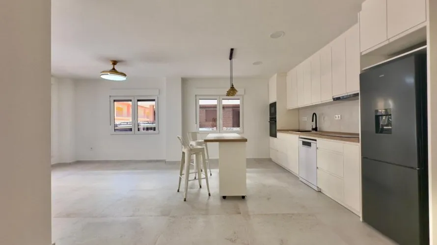 Apartamento de 150m² en Torrevieja, Spain No. 2863 № 20