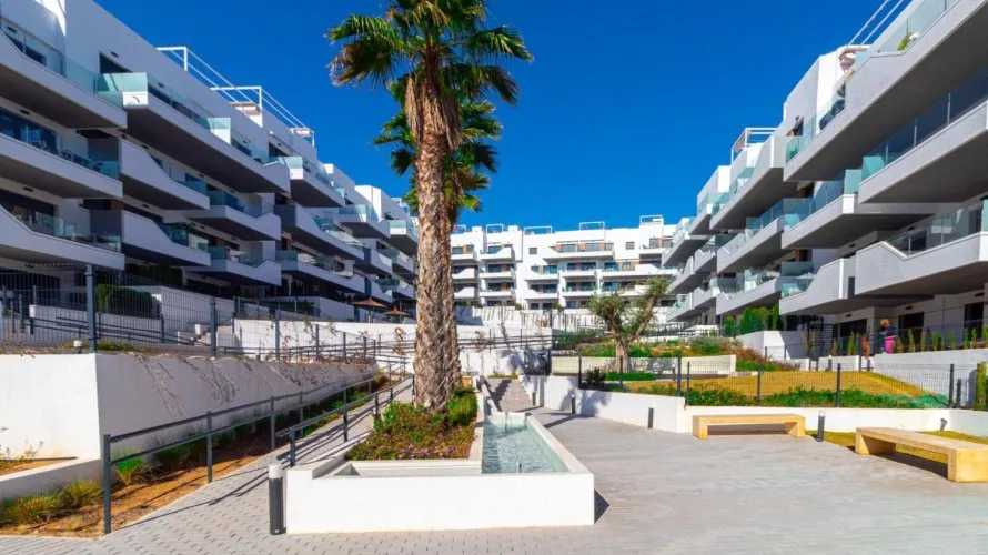 Apartamento de 73m² en Campoamor, Spain No. 2865 № 3