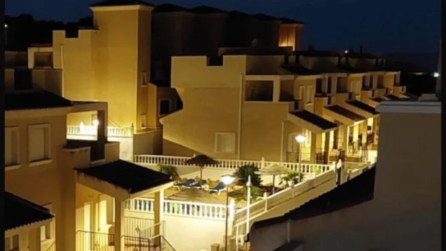 Dúplex de 2 dormitorios en San Miguel de Salinas, Spain No. 2840
