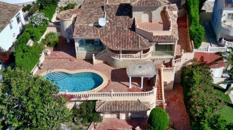 Villa de 235m² en Moraira, Spain No. 2885 № 24