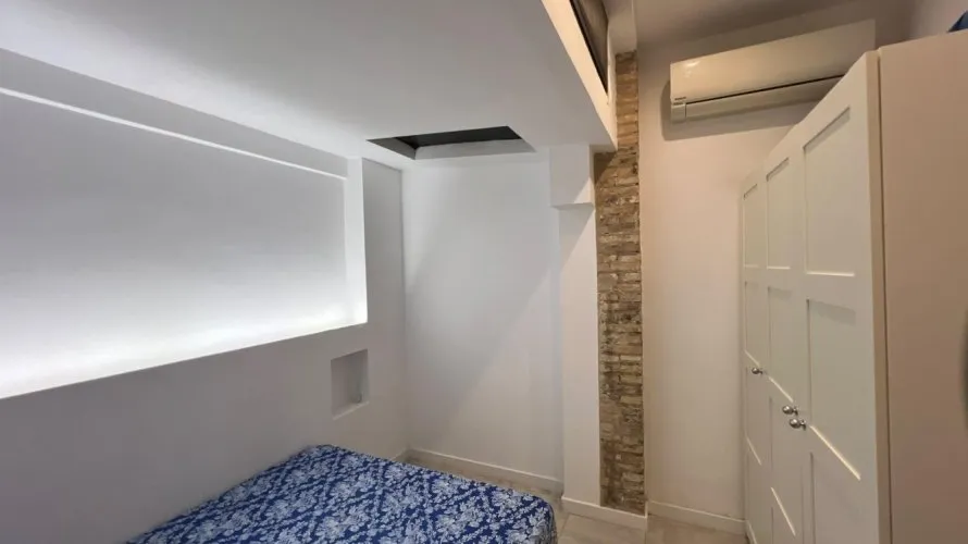 Apartamento de 2 dormitorios en Valencia, Spain No. 2893 № 9