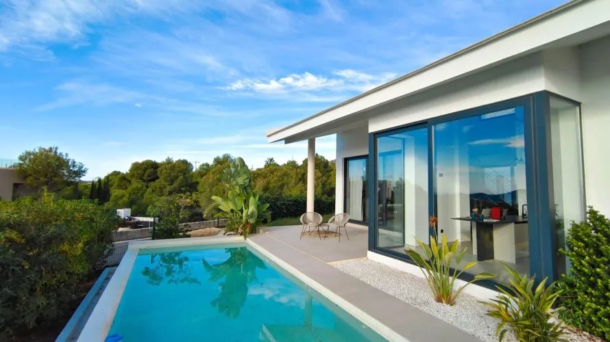 Villa de 4 chambres à Finestrat, Spain No. 834 № 23