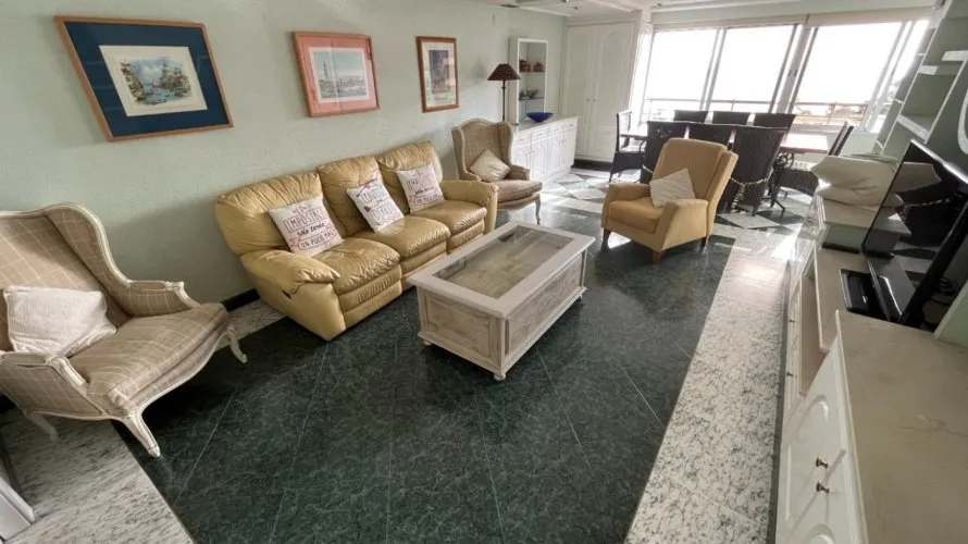 Apartment de 2 chambres à Benidorm, Spain No. 392