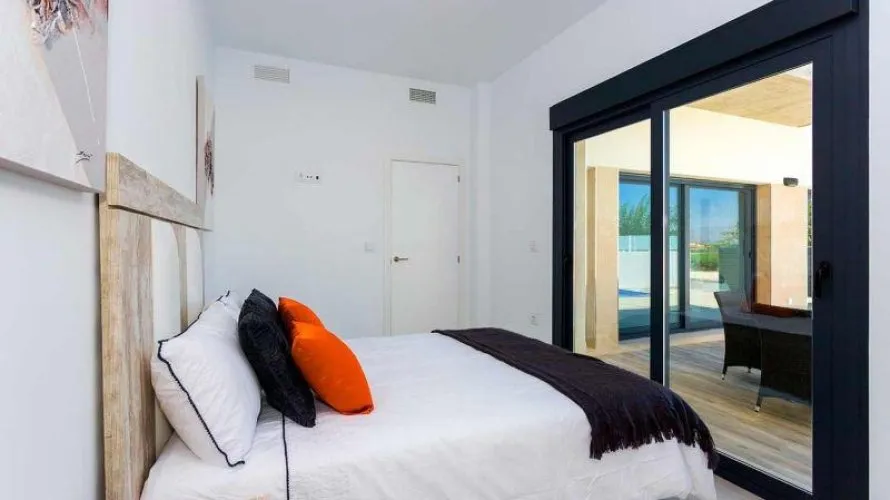 Villa de 3 chambres à Daya Nueva, Spain No. 275 № 9