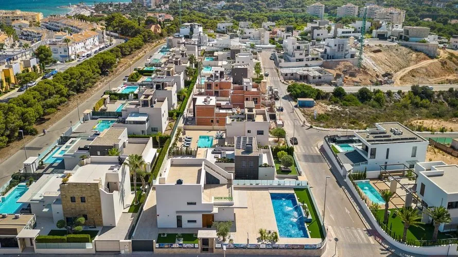 Villa de 3 chambres à Campoamor, Spain No. 612 № 11