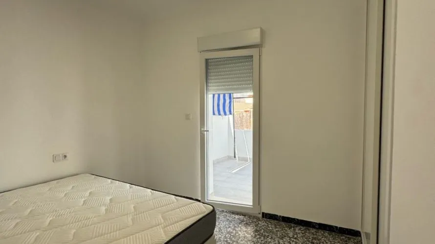 Apartment de 3 chambres à Torrevieja, Spain No. 166 № 2