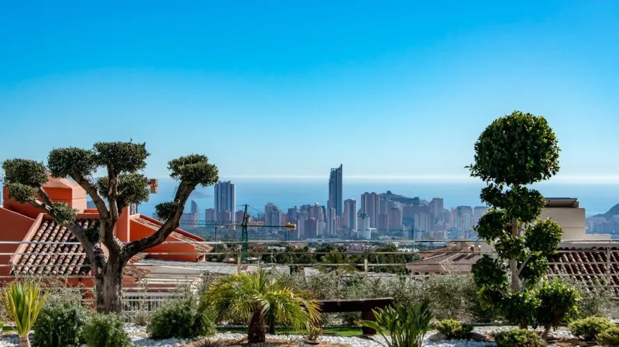Villa de 7 chambres à Finestrat, Spain No. 703 № 12