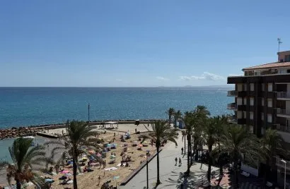 Apartment de 3 chambres à Torrevieja, Spain No. 148