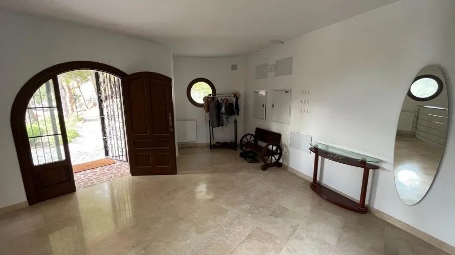 Villa de 4 chambres à Altea La Vella, Spain No. 502 № 3