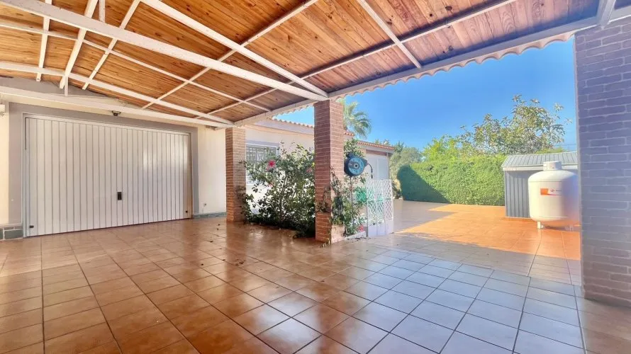 Villa de 3 chambres à Torrevieja, Spain No. 742 № 11