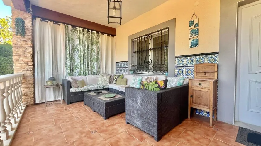 Villa de 3 chambres à Torrevieja, Spain No. 742 № 5