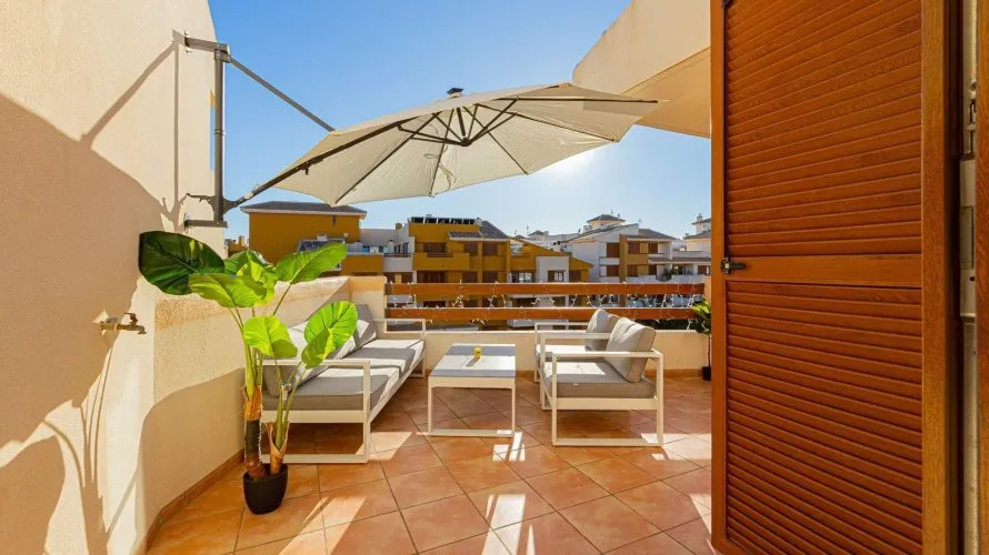 Apartment de 2 chambres à Torrevieja, Spain No. 541 № 18