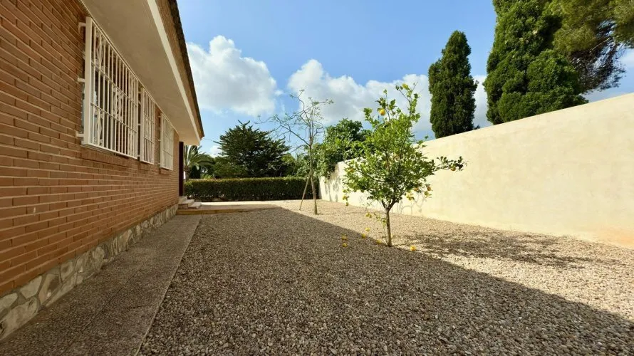 Villa de 3 chambres à La Nucia, Spain No. 80 № 19