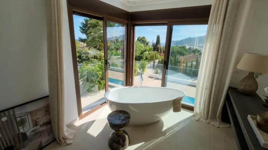 Villa de 4 chambres à Altea, Spain No. 491 № 18