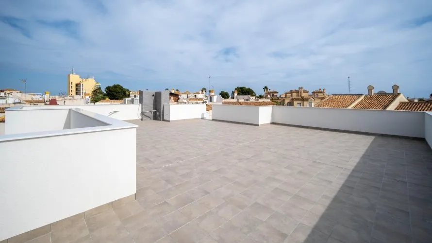 Villa de 3 chambres à Torrevieja, Spain No. 409 № 5