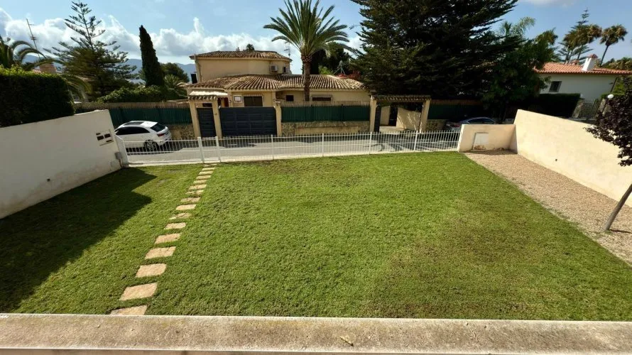 Villa de 3 chambres à La Nucia, Spain No. 80 № 16