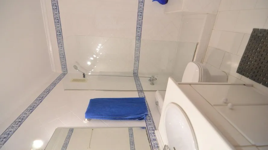 Villa de 4 chambres à Torrevieja, Spain No. 113 № 24