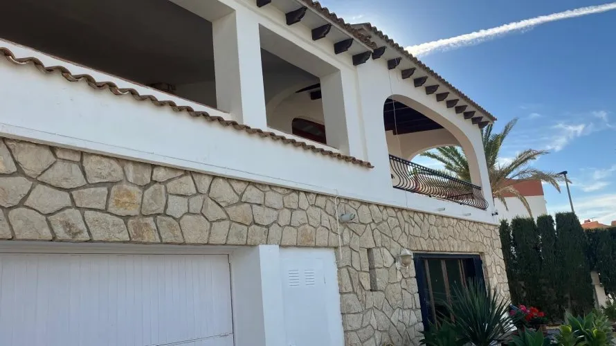 Villa de 4 chambres à Albir, Spain No. 586 № 14