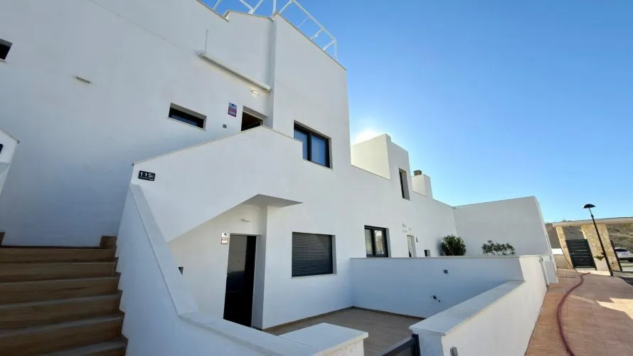 Penthouse de 2 chambres à Finestrat, Spain No. 151 № 27