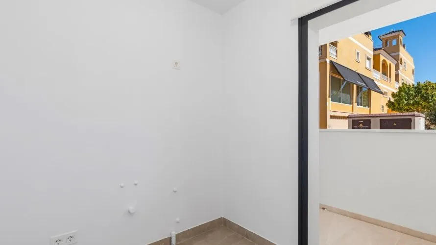 Apartment de 2 chambres à Benijofar, Spain No. 603 № 19