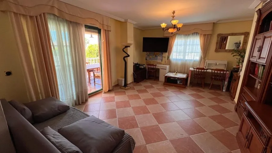 Villa de 480m² à Benidorm, Spain No. 656 № 19