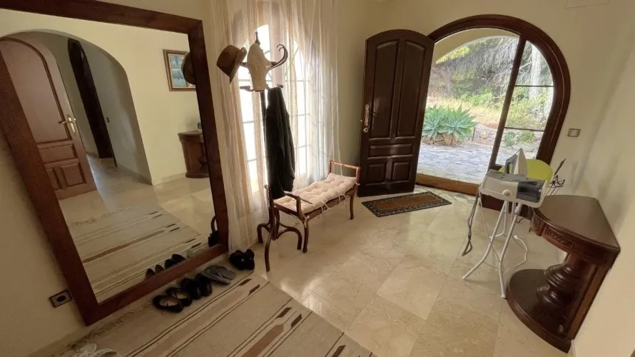 Villa de 4 chambres à Altea La Vella, Spain No. 502 № 19