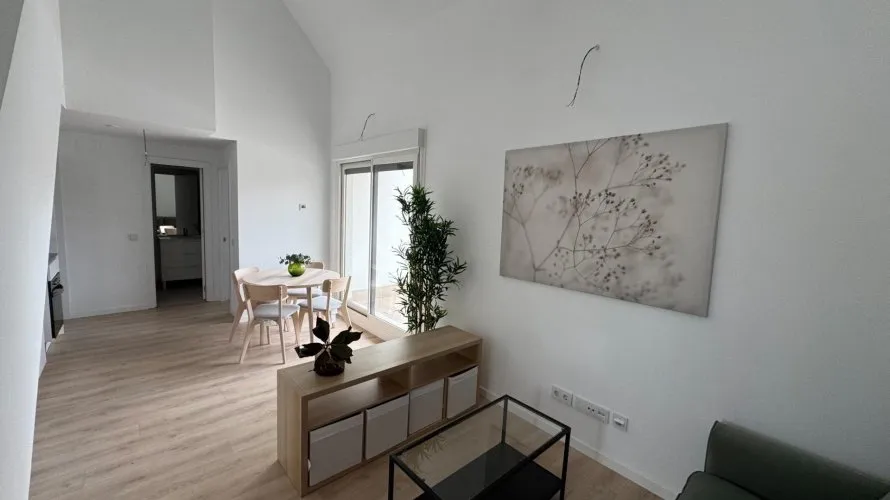 Penthouse de 2 chambres à Madrid, Spain No. 690 № 1