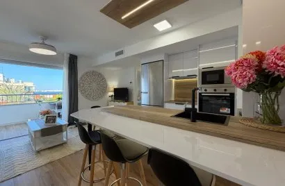 Apartment de 3 chambres à Torrevieja, Spain No. 231