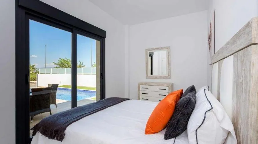 Villa de 3 chambres à Daya Nueva, Spain No. 275 № 8