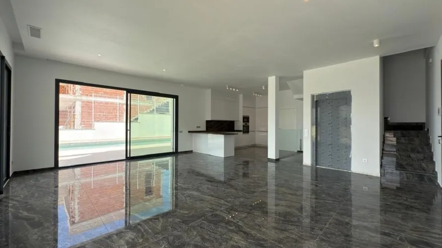 Villa de 7 chambres à Finestrat, Spain No. 122 № 12