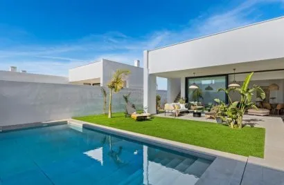 Villa de 3 chambres à Mar De Cristal, Spain No. 537