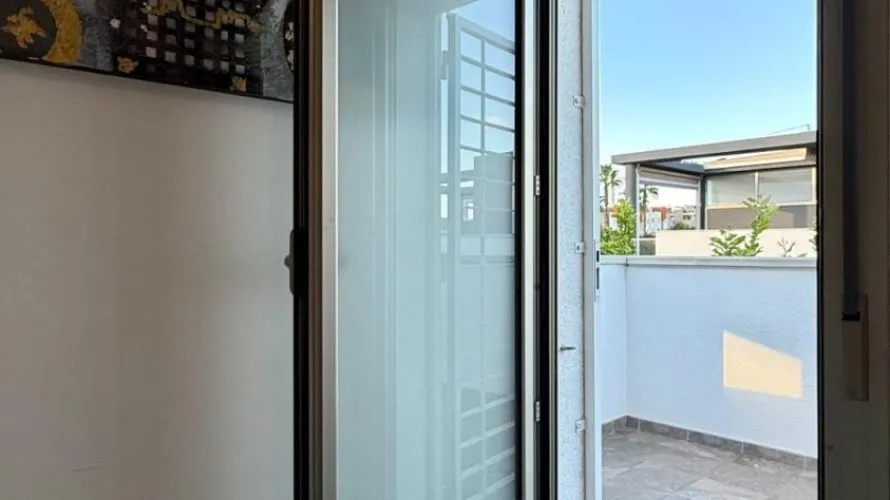 Apartment de 3 chambres à Torrevieja, Spain No. 167 № 18