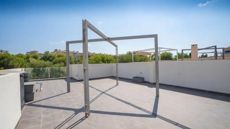 Villa de 3 chambres à La Zenia, Spain No. 797 № 11