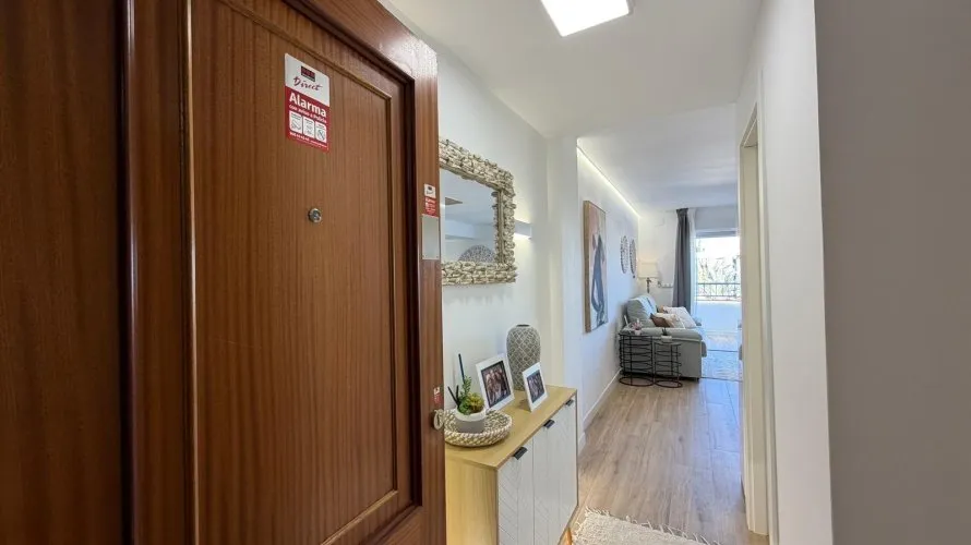 Apartment de 3 chambres à Torrevieja, Spain No. 231
