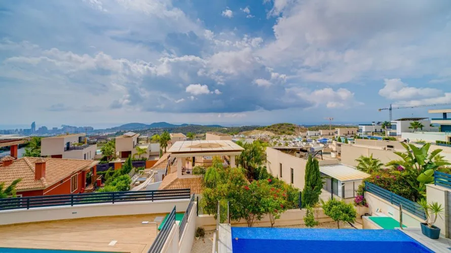 Villa de 3 chambres à Finestrat, Spain No. 472 № 20