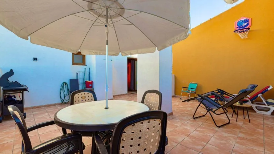 Apartment de 2 chambres à Torrevieja, Spain No. 541 № 5