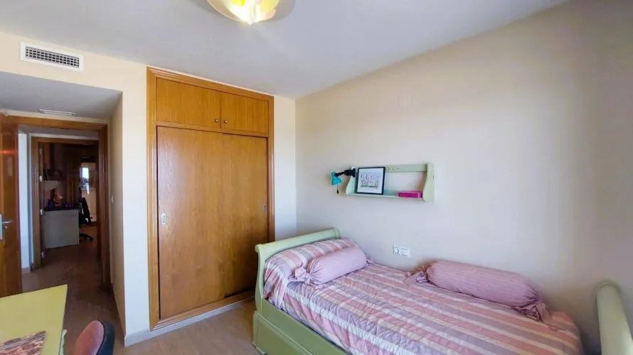 Apartment de 4 chambres à Torrevieja, Spain No. 561 № 18