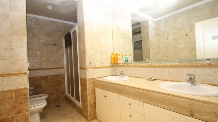 Villa de 5 chambres à Cabo Roig, Spain No. 563 № 13
