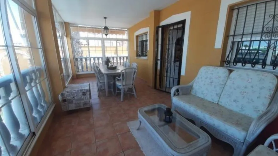 Apartment de 283m² à Torrevieja, Spain No. 619 № 3