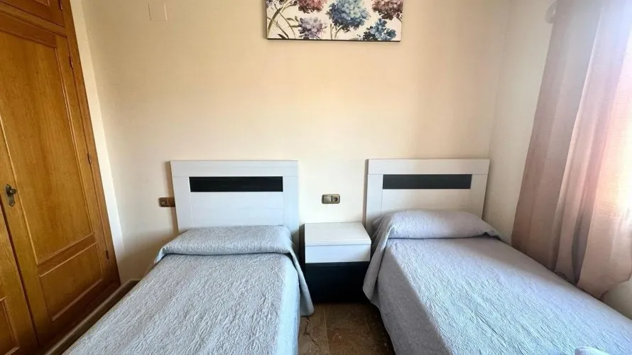 Apartment de 4 chambres à Torrevieja, Spain No. 765 № 15