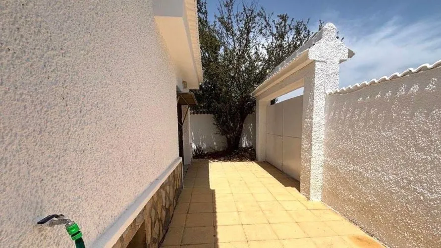 Villa de 3 chambres à Ciudad Quesada, Spain No. 819 № 4
