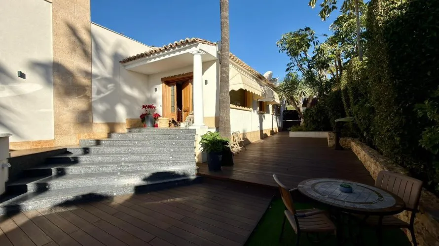 Villa de 6 chambres à Benidorm, Spain No. 246 № 4