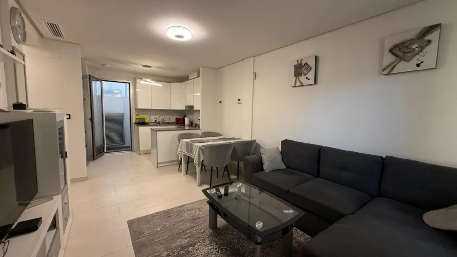 Apartment de 3 chambres à Torrevieja, Spain No. 167 № 2