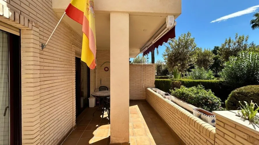 Apartment de 80m² à Albir, Spain No. 608