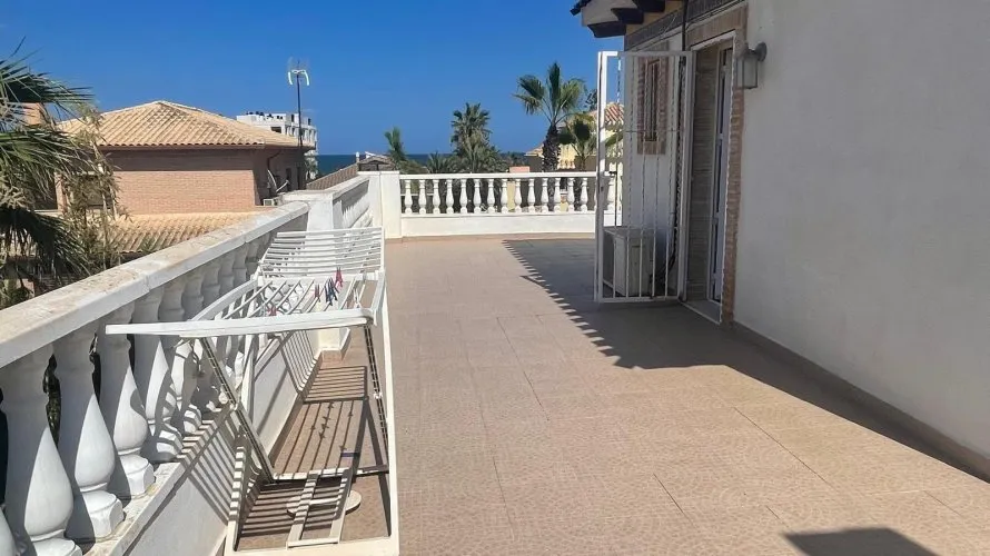 House de 5 chambres à Torrevieja, Spain No. 802 № 4