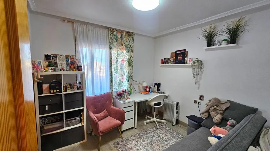 Apartment de 2 chambres à Torreblanca, Spain No. 945 № 14