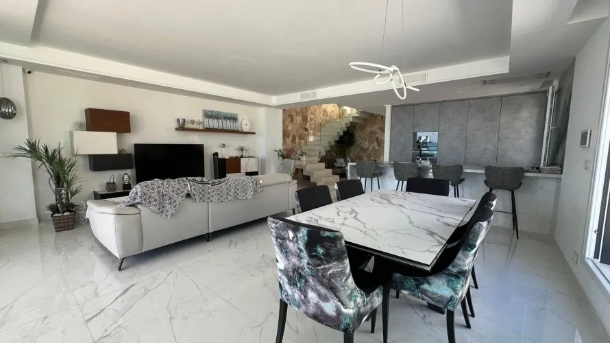 Villa de 5 chambres à La Mata, Spain No. 613 № 8