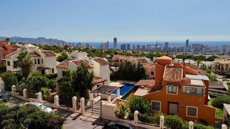 Villa de 890m² à Benidorm, Spain No. 832 № 5